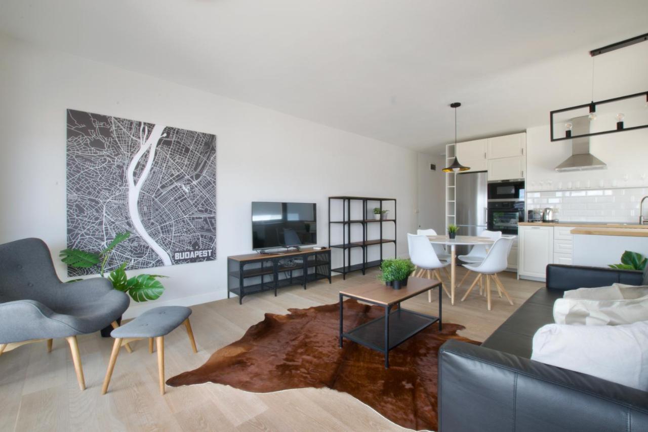Penthouse By Hi5 -at The Of * Budapest
